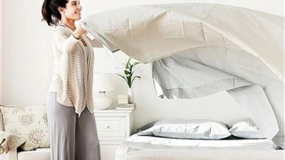 طبيب يكشف أضرار ترتيب السرير بعد الاستيقاظ من النوم مباشرة