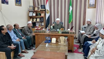 الشرقية تبحث سبل نشر رؤية ورسالة الخطة الإستراتيجية للتعليم الأزهري قبل الجامعي 