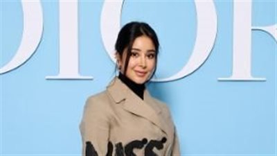 أسيل عمران تتألق بالحرير على السجادة الحمراء بمهرجان الجونة 