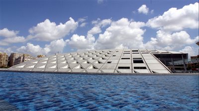 رئيس صرف الإسكندرية يتابع الاستعدادات والتمركزات أثناء النوة