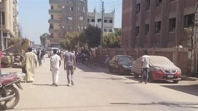 وقوف الشباب أمام مدارس البنات بقنا أزمة تبحث عن حل