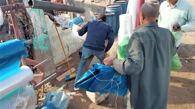 حملات لإزالة الإشغالات وتحرير 20 محضر للمخالفين بمركز الحامول