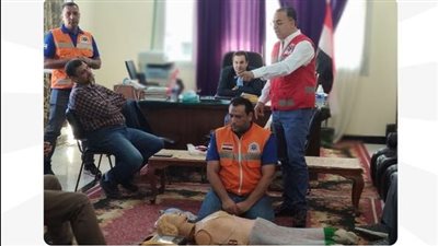 وزارة العمل تنظم ندوات التوعية بـ 