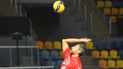 رجال طائرة الأهلي يفوز على إسكندرية للبترول في بطولة الدوري