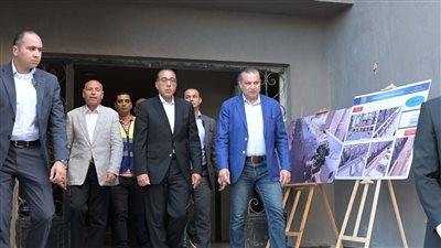 رئيس الوزراء يبدأ جولة تفقدية بعدد من مشروعات صندوق التنمية الحضرية