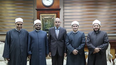 أمين البحوث الإسلامية يلتقي محافظ المنيا لبحث الاحتياجات الدعوية للمحافظة