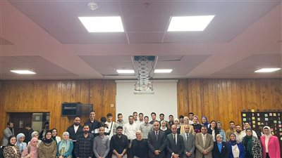 ندوة  عن عنوان 