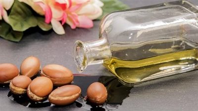 فوائد زيت الأرجان للشعر.. الحل المثالي للتغذية والترطيب