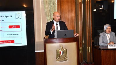 وزير التربية والتعليم يستعرض إنجازات الأشهر الثلاثة الماضية