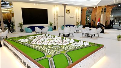 وزير الإسكان يتفقد الاستعدادات النهائية بمركز المنارة للمؤتمرات الدولية لاستضافة المنتدى الحضرى العالمى