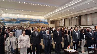 ختام المعسكر التدريبي لتأهيل 1000 كادر شبابي لمواجهة الإدمان بحضور وزيرة التضامن