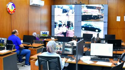 محافظ البحيرة تتابع جهود كسح مياه الأمطار من الشوارع  