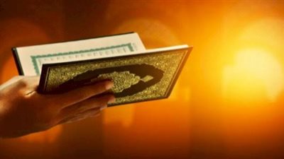 آيات الله الكونية: دلائل القدرة والحكمة في خلق الكون