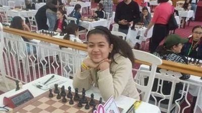 محافظ الشرقية يهنئ اللاعبة رغد علاء الدين لتتويجها بالبطولة العربية للشطرنج 