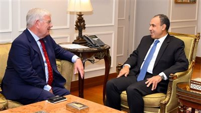 وزير الخارجية يستقبل عمدة لاهاي ويستعرض إنجازات مصر العمرانية