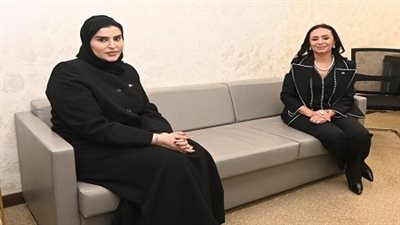 وزيرتا التضامن والتنمية الاجتماعية والأسرة بقطر يتفقدان معرض 