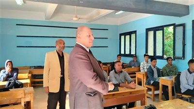  وكيل تعليم قنا يحيل عضو توجيه لشئون القانونية بسبب العجز فى مادته  