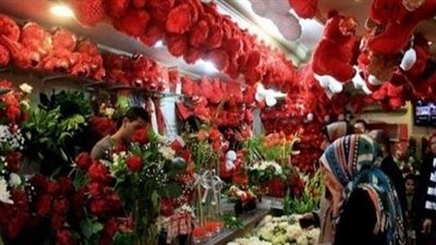 رحلة عيد الحب المصري من الحزن إلى الاحتفال