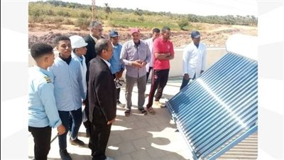 وزارة العمل تختتم برنامج تدريب على مهنة الطاقة الشمسية بالوادي الجديد 