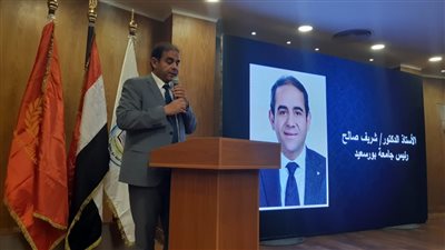 رئيس جامعة بورسعيد يبحث تفعيل المبادرة الرئاسية لنشر الثقافة للأنشطة المالية