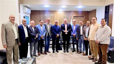 وكيل تعليم قنا يستقبل وفدًا من ممثلي وسائل الإعلام والصحف بالمحافظة 