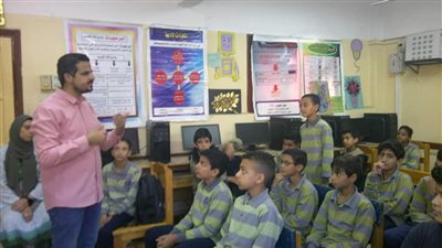 جامعة القناة تنظم ورشة عمل حوارية لتعزيز القيم الإيجابية بين طلاب المدارس