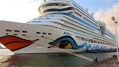 ميناء غرب بورسعيد يستقبل 3100 راكب على متن السفينة AIDABLU  