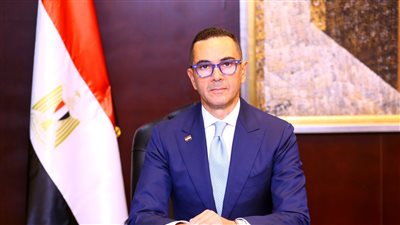 وزير التجارة يجتمع بالمصدرين اليوم وينقل الاجتماع  لهيئة الاستثمار