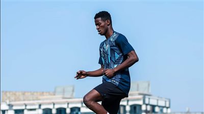 تدريبات تأهيلية لثلاثي الزمالك على هامش المران 