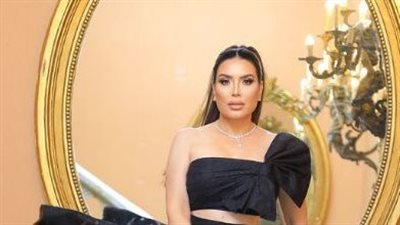 الكب يبرز أنوثة عبير صبري في خريف 2024