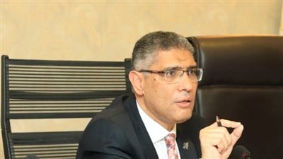 وصول أول كسارة لإعادة تدوير مخلفات الهدم بالجيزة