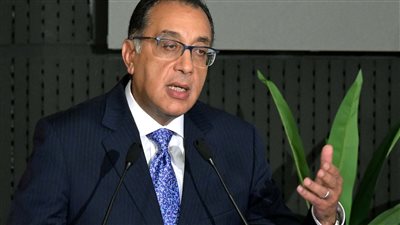 «مدبولي» يعلن عن برنامج الحوافز للتشجيع على تحويل السيارات للغاز