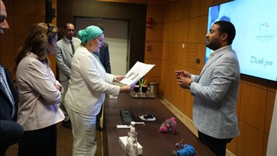 القومي للطفولة والأمومة يزور الأطفال بمؤسسة مجدى يعقوب لأمراض وأبحاث القلب بأسوان