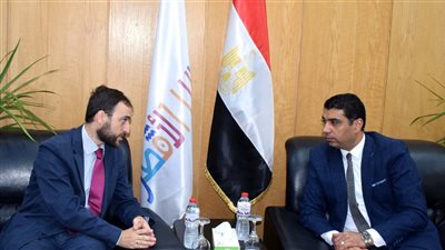 نائب محافظ الأقصر يناقش مشروعات التعاون المتبادل مع سفارة إسبانيا  