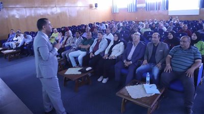 تدريب العاملين بجامعة جنوب الوادي على تشغيل تطبيق مستحقاتي 