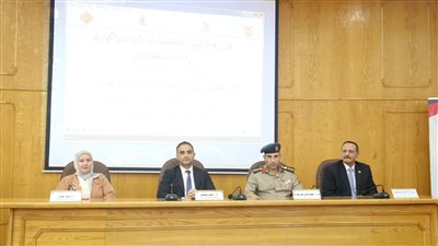 ختام الدورة التثقيفية الأولى لإدارة الأزمات والكوارث فى جامعة الفيوم