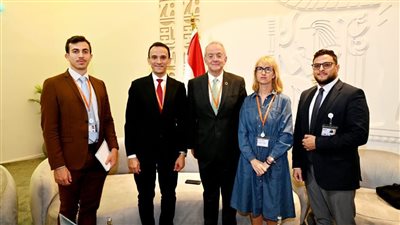 مساعد وزير الإسكان يبحث مع مستشار وزير الشئون الأوربية الفرنسى سبل التعاون 