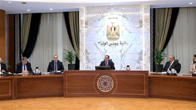 رئيس الوزراء: الحكومة عازمة على الاستمرار في تطبيق إجراءات الإصلاح الاقتصادي