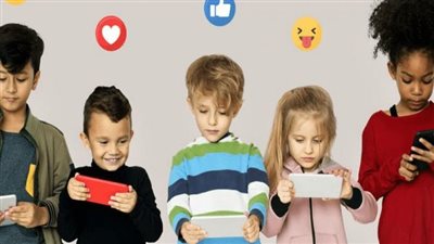 أستراليا تضع خطة لتقييد استخدام وسائل التواصل الاجتماعي للأطفال تحت سن 16 عامًا
