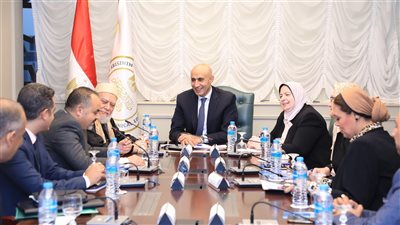 وزير التربية والتعليم يستقبل علي جمعة لبحث تعزيز التعاون مع 