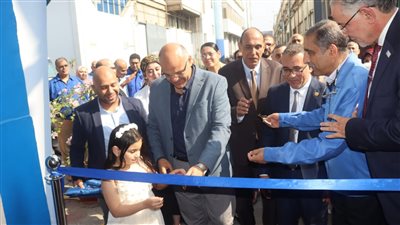 محافظ القليوبية يفتتح عيادة التأمين الصحي بمجمع مصانع العربي بمدينة بنها