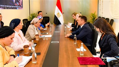 وزيرة البيئة تلتقى نائب رئيس وزراء جمهورية سلوفاكيا لبحث سبل تعزيز التعاون الثنائي 