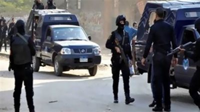يدير مصنعًا للمخدرات.. ضبط عاطل بحوزته كمية كبيرة من المخدرات بالإسماعيلية