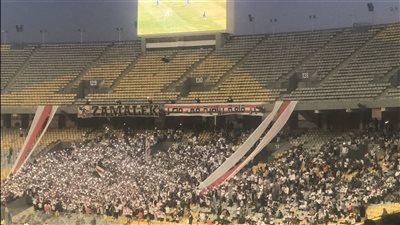 جماهير الزمالك تضيء الكشافات فى الدقيقة 22 أمام سموحة