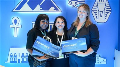 مصر للطيران تشارك في النسخة الـ44 من معرض سوق السفر العالمي بلندن