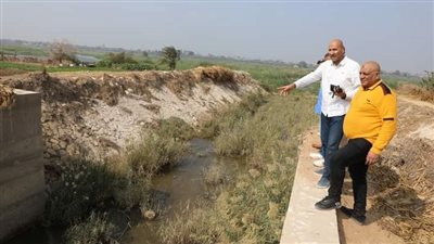 سكرتير بنى سويف يتفقد أعمال الحماية لمخر سيل غياضة