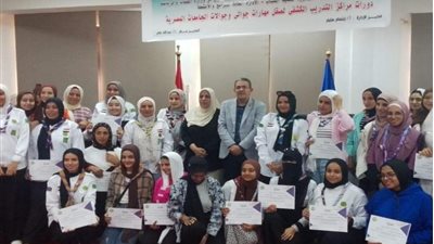 جامعة القناة تختتم برنامج الدراسة الرسمية للمعلومات العامة لتأهيل قائدات الجوالة
