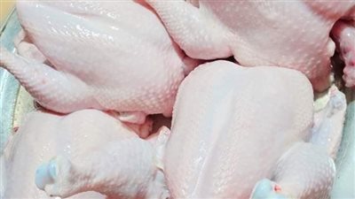 الكيلو بـ 79 جنيه.. انخفاض أسعار الدواجن بأسواق البحيرة 