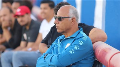 عاطف حنفي يهاجم أسعار سوق الانتقالات وينتقد موجة الانتقادات التحكيمية