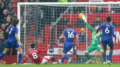  تحت قيادة فان نيستلروي.. مانشستر يونايتد يحقق فوزًا كبيرًا على ليستر سيتي 